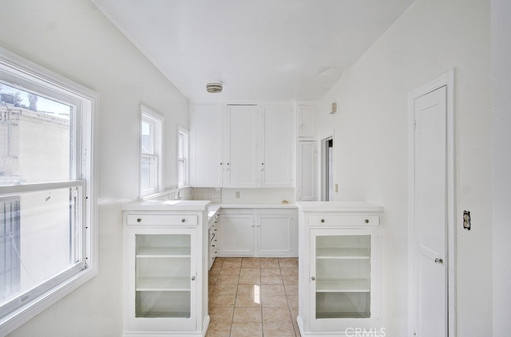 729 Chicago St, Los Angeles CA  90023-1215 exterior