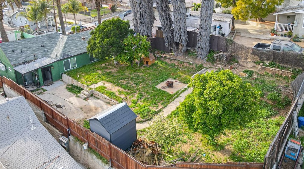 3925 2nd St, Los Angeles CA  90004-5310 exterior