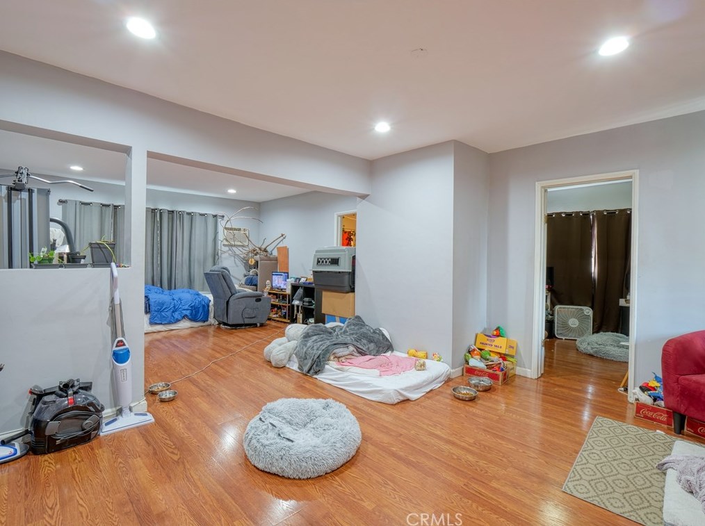1053 Eastman Ave, Los Angeles CA  90063-2113 exterior