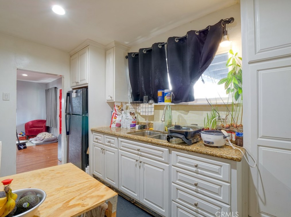 1053 Eastman Ave, Los Angeles CA  90063-2113 exterior