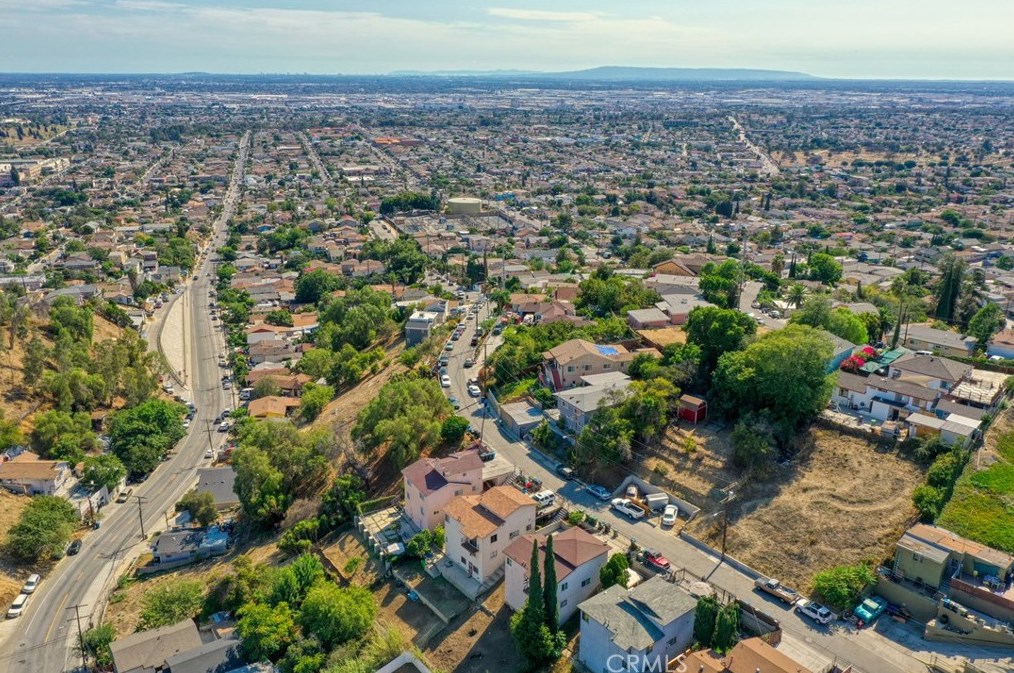 1053 Eastman Ave, Los Angeles CA  90063-2113 exterior