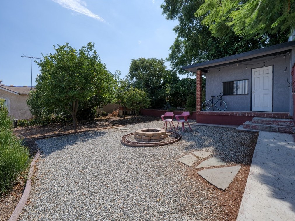 1053 Eastman Ave, Los Angeles CA  90063-2113 exterior