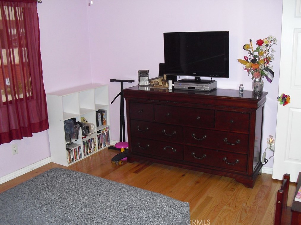 9504 Harvard St #106, Bellflower, CA 90706