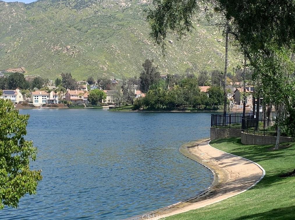 10701 Canyon Vista Rd, Moreno Valley CA  92557-3000 exterior