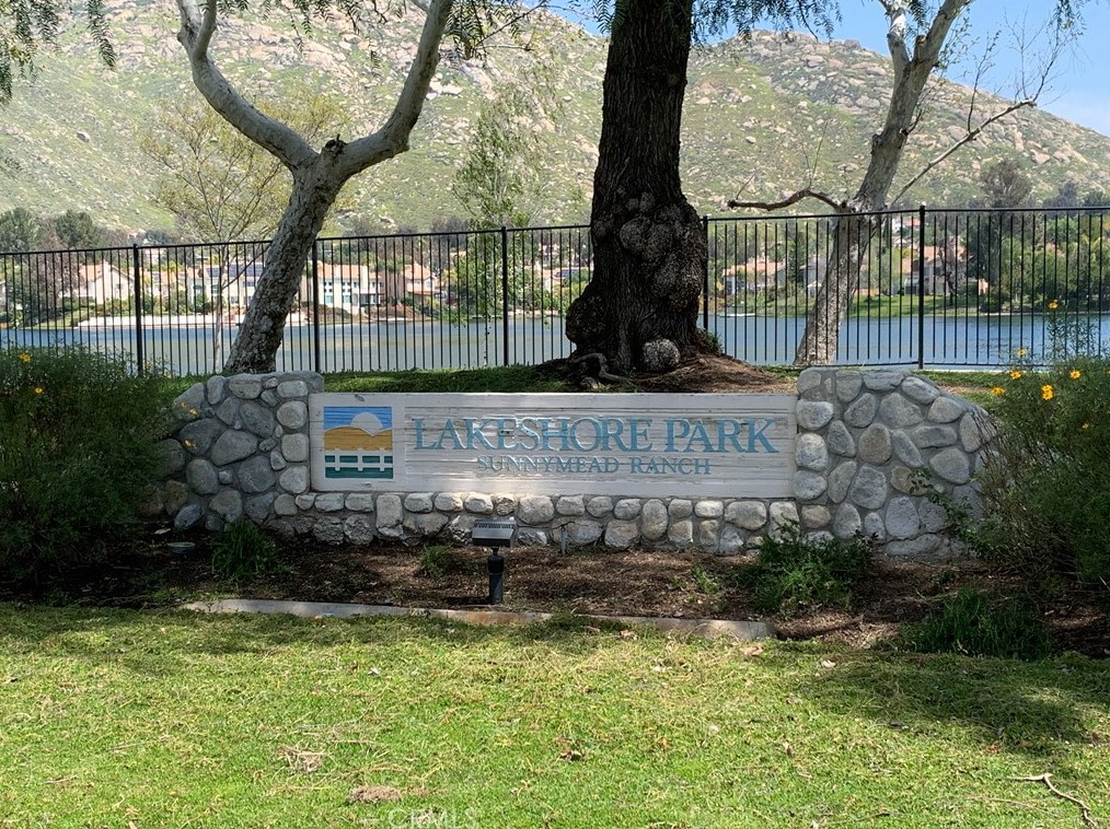 10701 Canyon Vista Rd, Moreno Valley CA  92557-3000 exterior