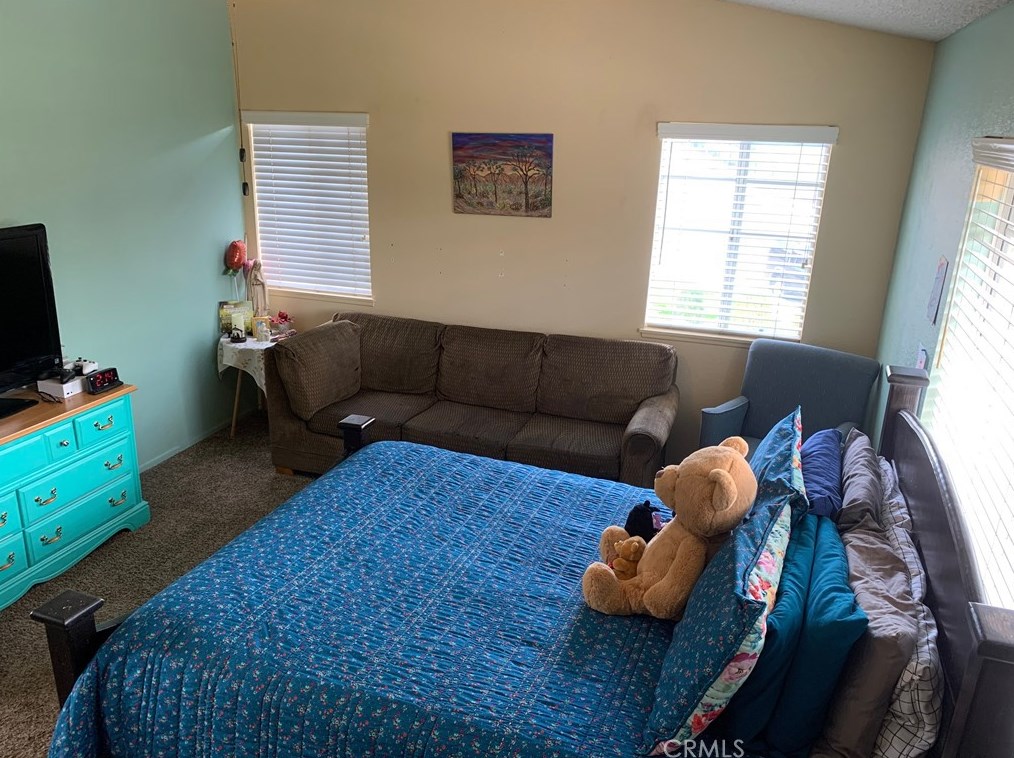 10701 Canyon Vista Rd, Moreno Valley CA  92557-3000 exterior