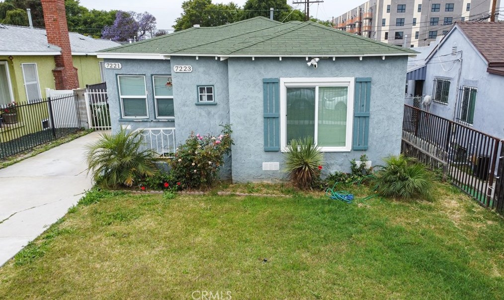 7223 Denker Ave, Los Angeles, CA 90047-2236