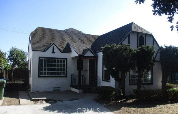 1918 64th St, Los Angeles, CA 90001-2104