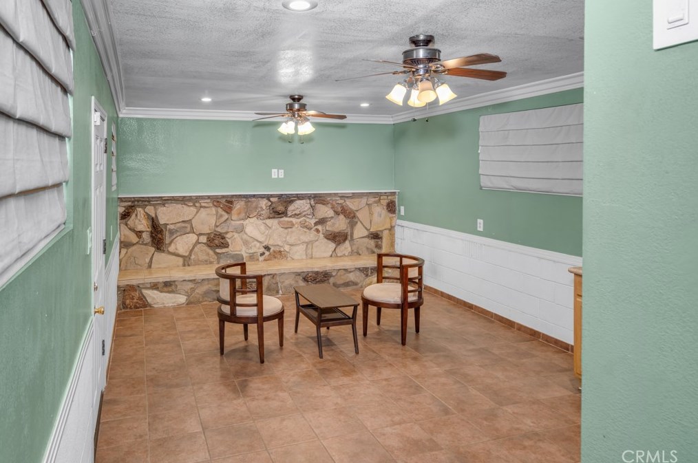 504 47th St, Los Angeles CA  90011-3904 exterior