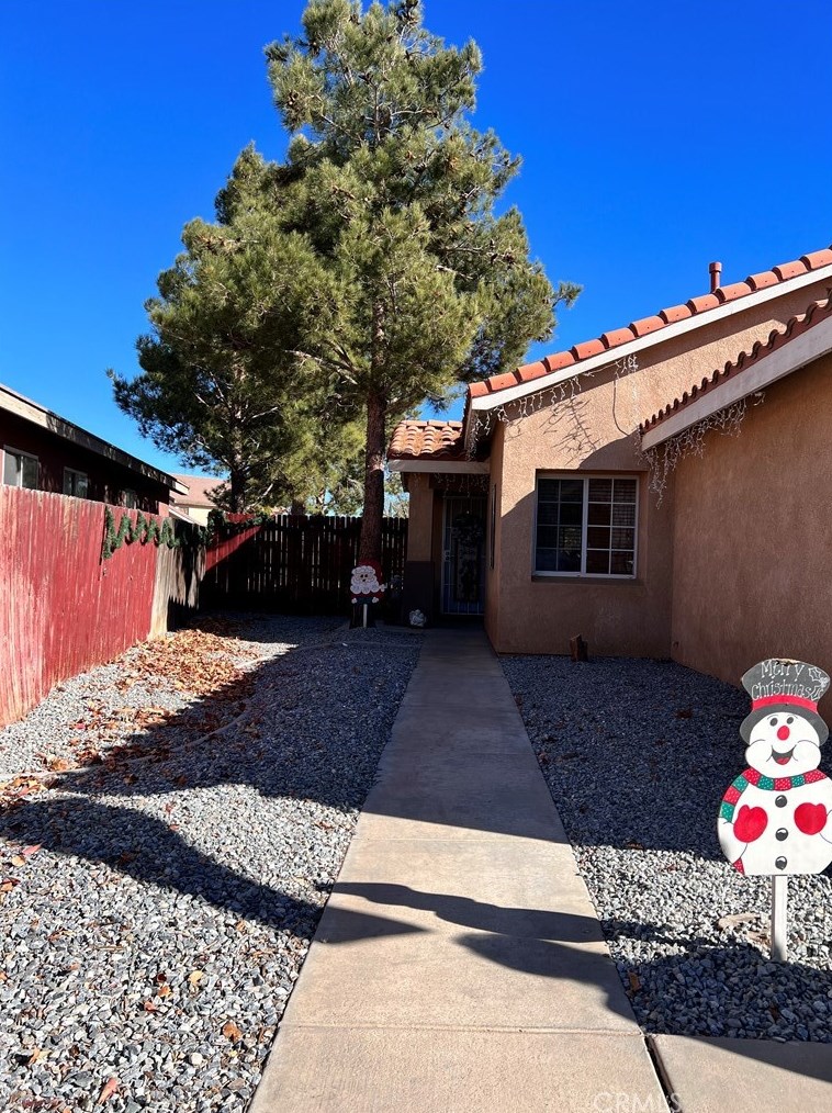 14805 Hidden Rock Ct, Victorville, CA 92394