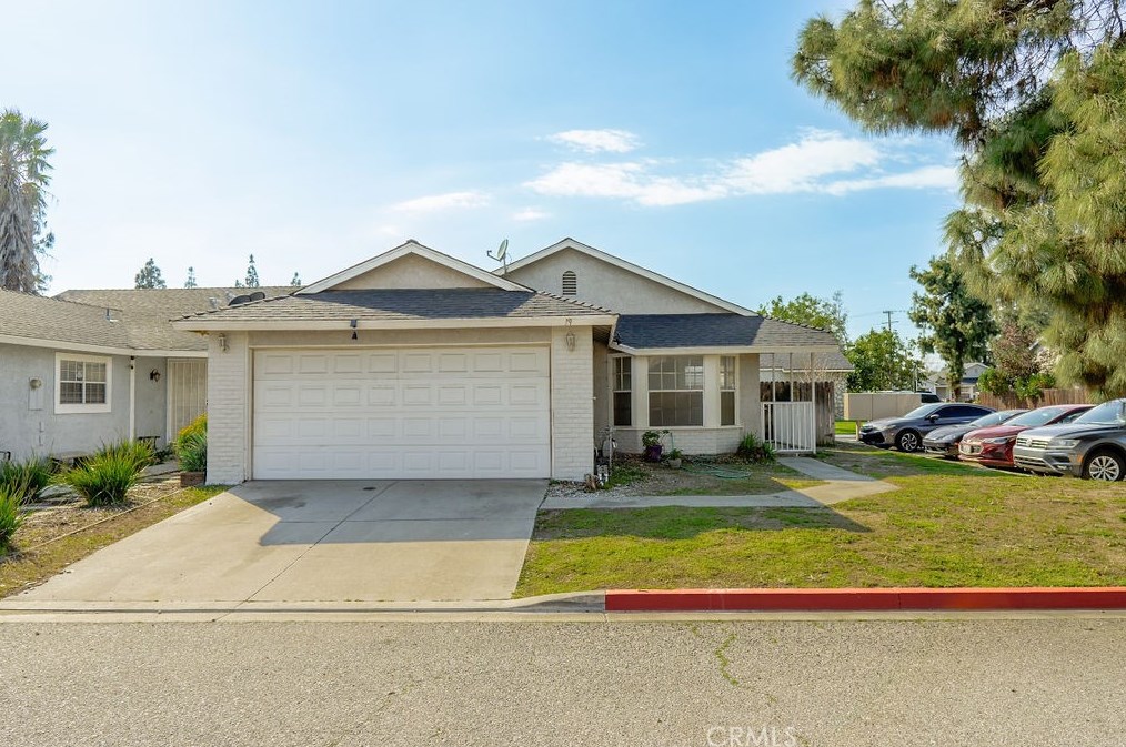 15957 Randall Ave #19, Fontana, CA 92335