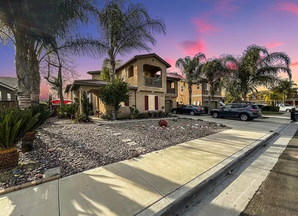 162 Bay Cir, San Jacinto, CA 92582