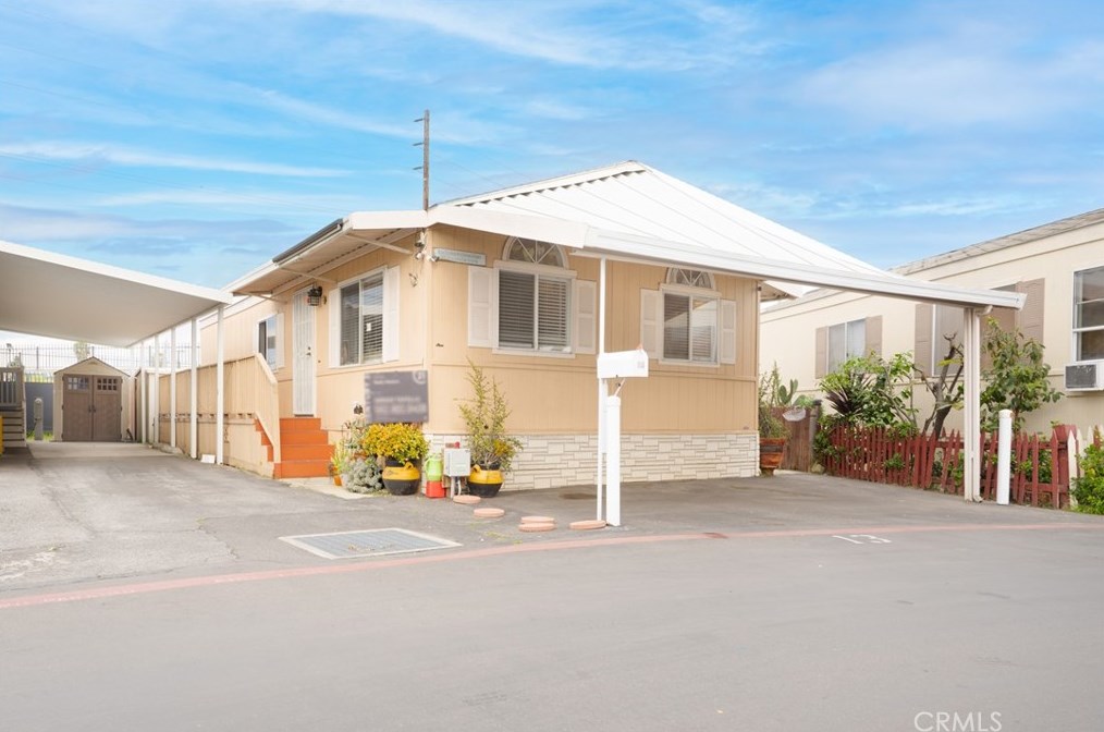 11101 Imperial Hwy. #13, Norwalk, CA 90650