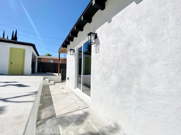 2402 Eastern Ave, Los Angeles CA  90032-3226 exterior