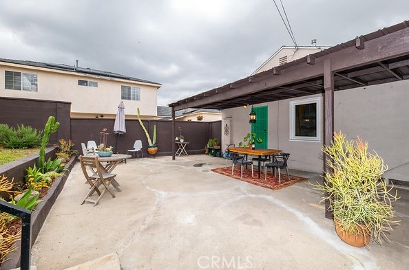 2130 Eastern Ave, Los Angeles CA  90032-3816 exterior