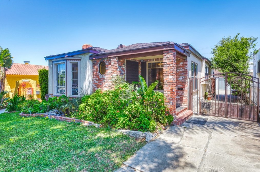 4039 60th St, Los Angeles CA  90043-3636 exterior