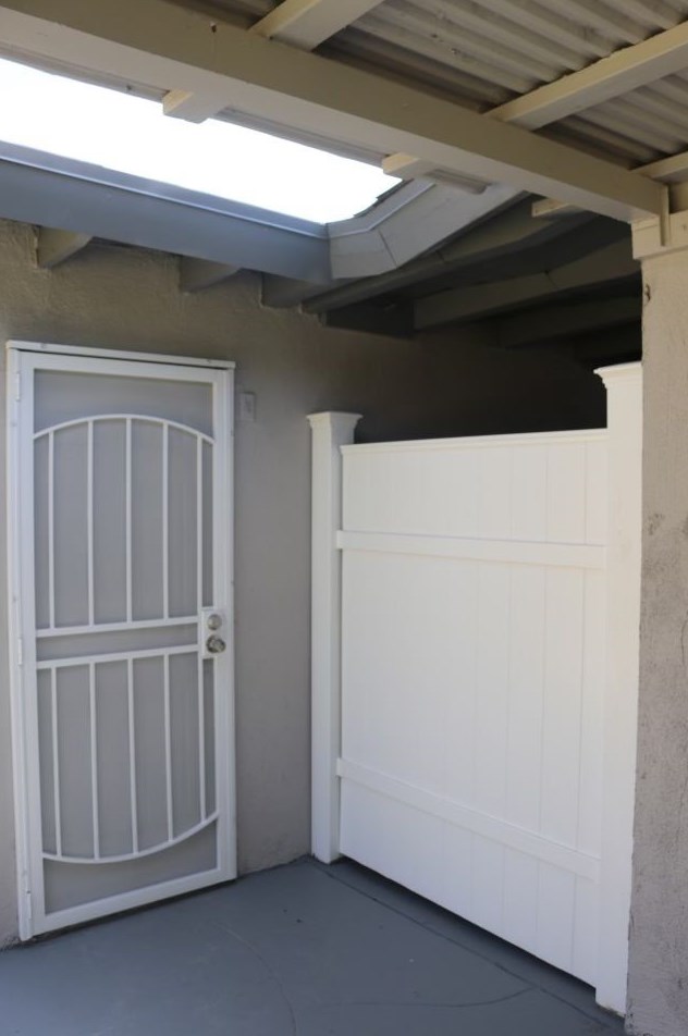 25618 Byron St, San Bernardino, CA 92404-6406