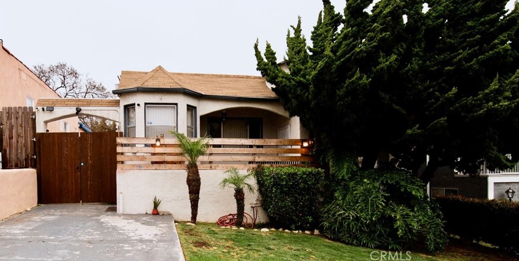 4221 59th Pl, Los Angeles CA  90043-3449 exterior