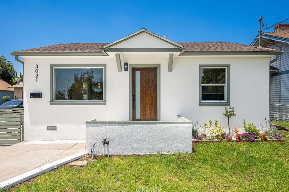 3021 Hollister Ave, Los Angeles, CA 90032-2825