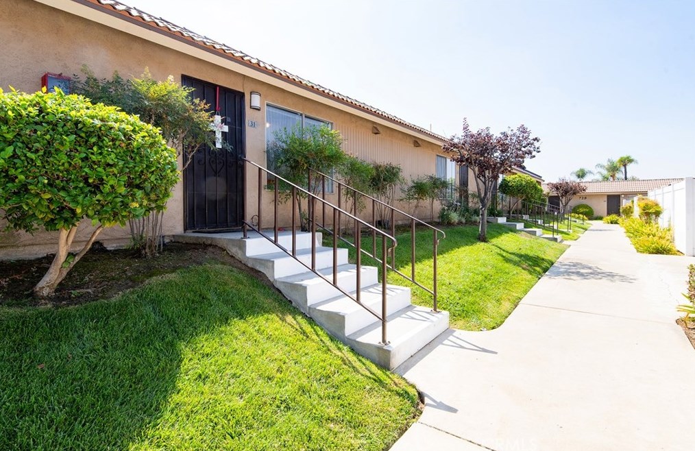 732 W Lambert Rd #31, La Habra, CA 90631