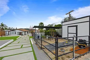 10635 Foothill Blvd, Sylmar, CA 91342 - Photo 32