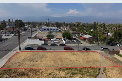 377 S Mount Vernon Avenue, San Bernardino, CA 92410 - Photo 1