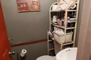 6300 Holmes Ave, Los Angeles, CA 90001 - Photo 10