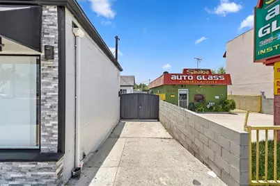 3900 Florence, Bell, CA 90201 - Photo 6