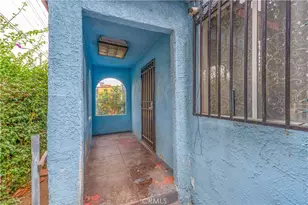 771 W 91st St, Los Angeles, CA 90044 - Photo 4