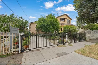 9514 Juniper Street, Los Angeles, CA 90002 - Photo 2