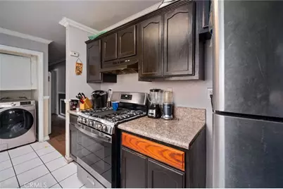 9514 Juniper Street, Los Angeles, CA 90002 - Photo 8