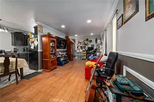 9514 Juniper St, Los Angeles, CA 90002 - Photo 4