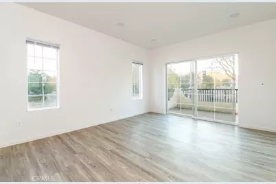 5526 E Los Angeles Avenue #1, Simi Valley, CA 93063 - Photo 16