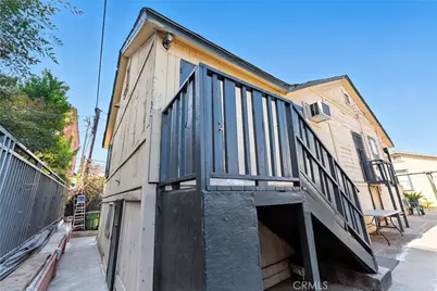 1050 S Berendo Street, Los Angeles, CA 90006 - Photo 8