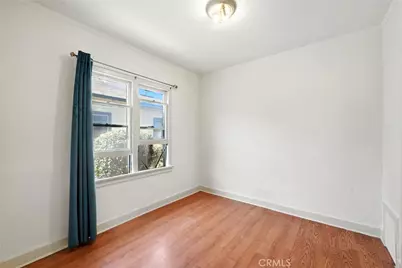 1050 S Berendo Street, Los Angeles, CA 90006 - Photo 16