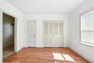 1050 S Berendo St, Los Angeles, CA 90006 - Photo 12