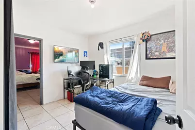 4633 Leonis Street, Commerce, CA 90040 - Photo 14