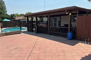 389 E Rancho Rd, Corona, CA 92879 - Photo 38