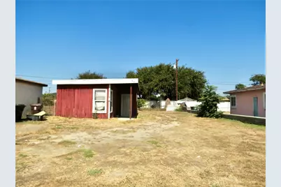4949 E San Carlos, Rancho Dominguez, CA 90221 - Photo 2