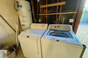 9821 Sun Valley, Montclair, CA 91763 - Photo 36