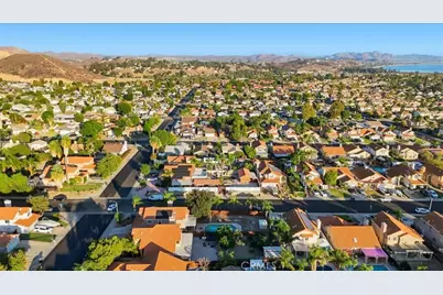 801 Broadway, Lake Elsinore, CA 92530 - Photo 42