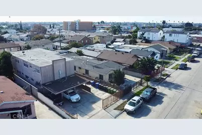 212 W 84th, Los Angeles, CA 90003 - Photo 26
