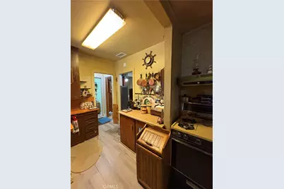 485 Highland Court, Upland, CA 91786 - Photo 4