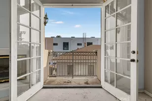 1733 Armacost, Los Angeles, CA 90025 - Photo 16