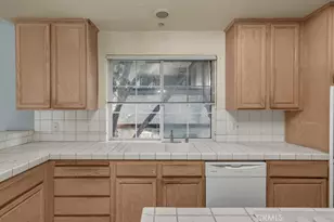 1733 Armacost, Los Angeles, CA 90025 - Photo 10