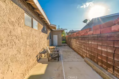 152 E Rosewood, Rialto, CA 92376 - Photo 22