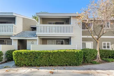 27645 J Susan Beth Way, Saugus, CA 91350 - Photo 4