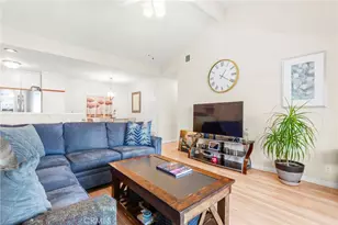 27645 J Susan Beth Way, Saugus, CA 91350 - Photo 12