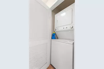 27645 J Susan Beth Way, Saugus, CA 91350 - Photo 32