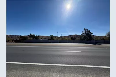 9825 Fobes Road, Morongo Valley, CA 92256 - Photo 4